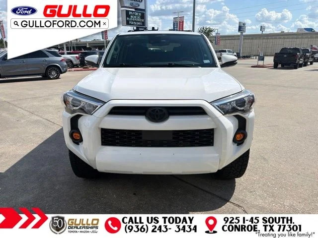 Used 2022 White Toyota SR5 Premium image 2