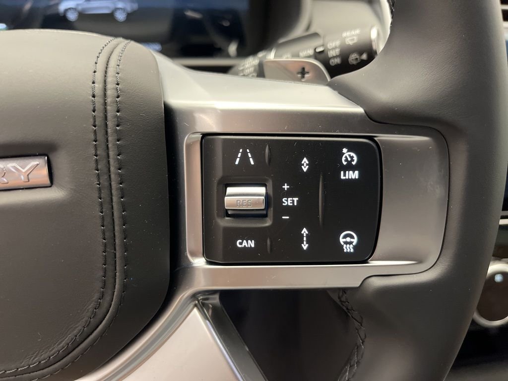 Certified Used 2025 Santorini Black Metallic Land Rover Dynamic SE image 15