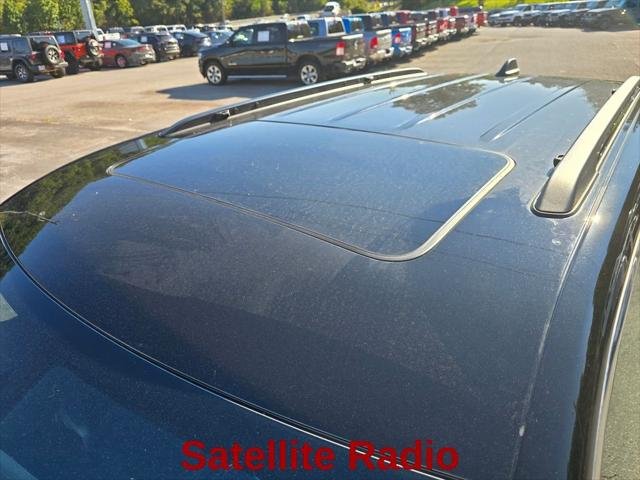 2025 Jeep Grand Cherokee Laredo - Photo 23