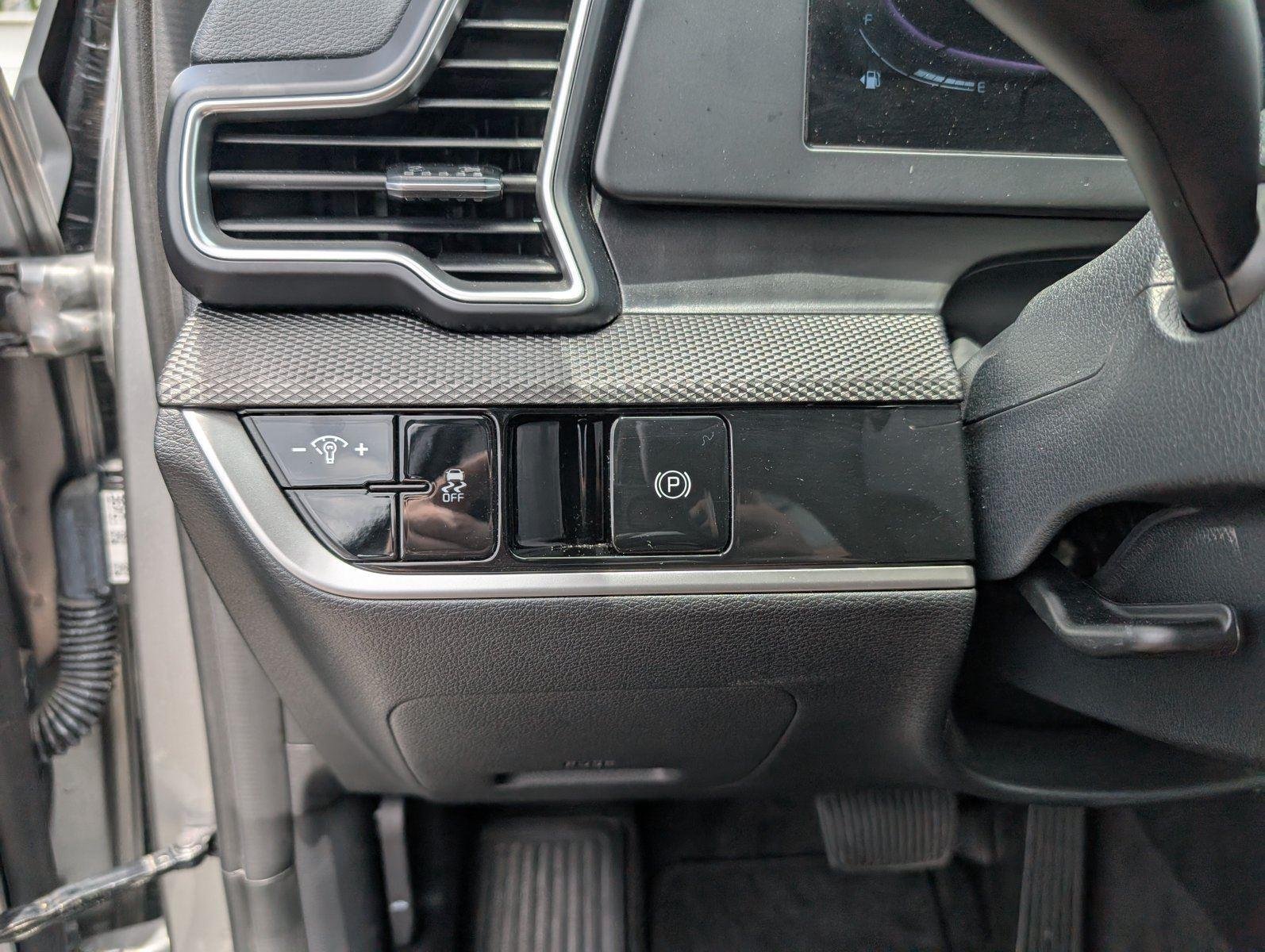Used 2025 Steel Gray Kia LX image 26
