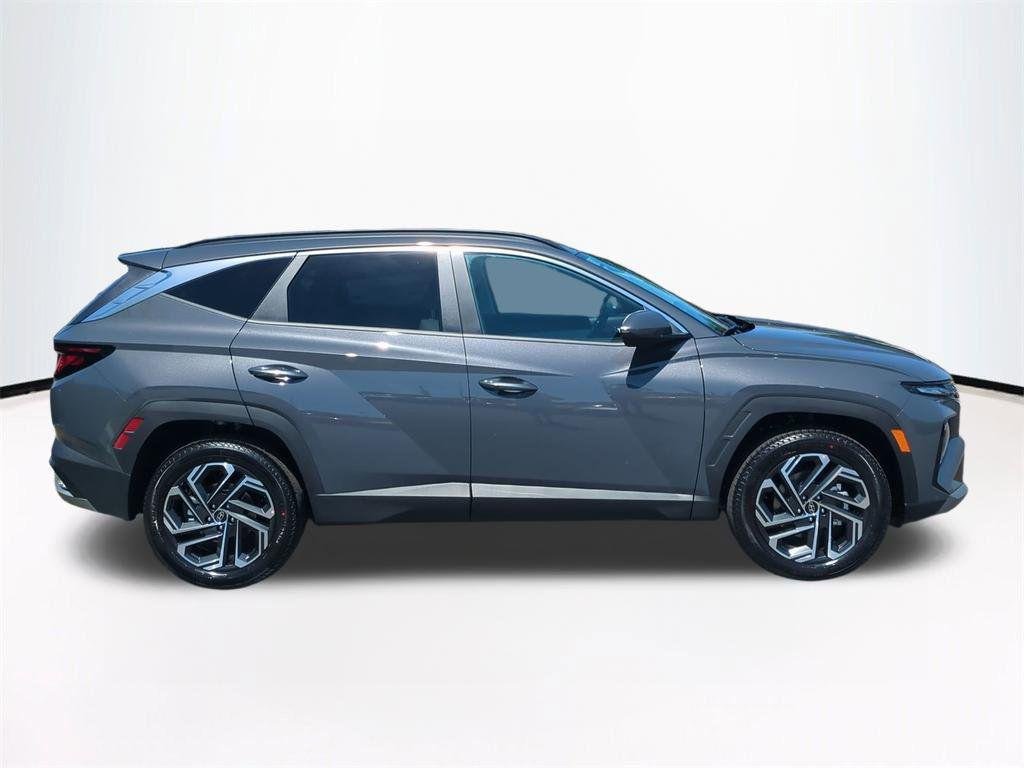 New 2026 Gray Hyundai SEL AWD image 4