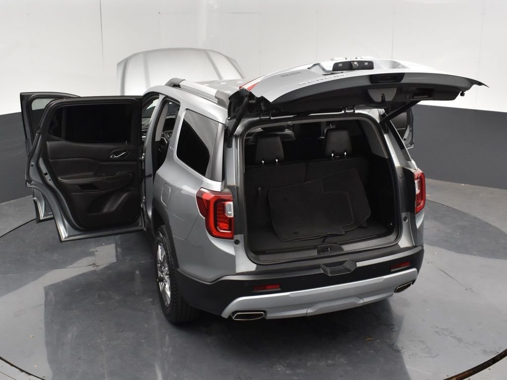 Used 2023 Silver GMC SLT image 7