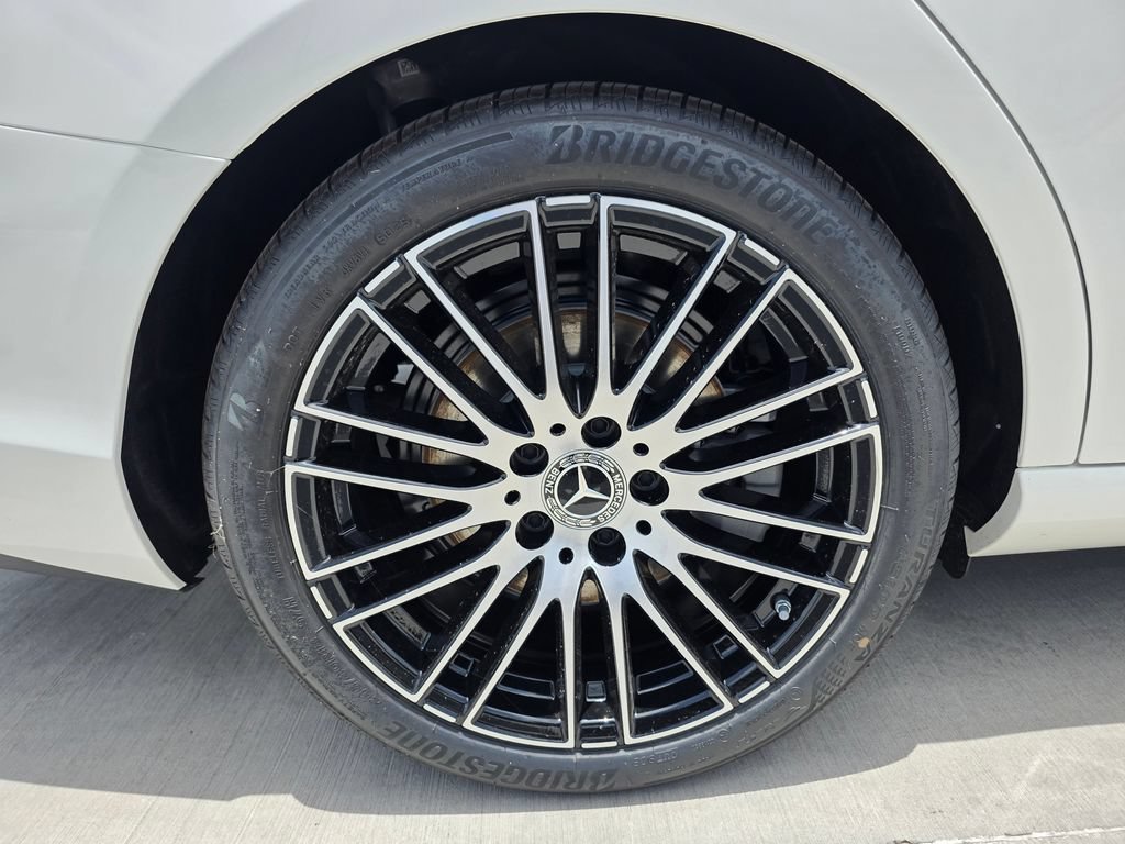 New 2026 Polar White Mercedes-Benz C 300 image 43
