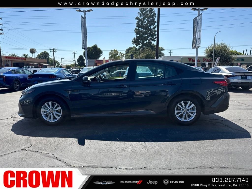 Used 2025  Toyota LE image 6