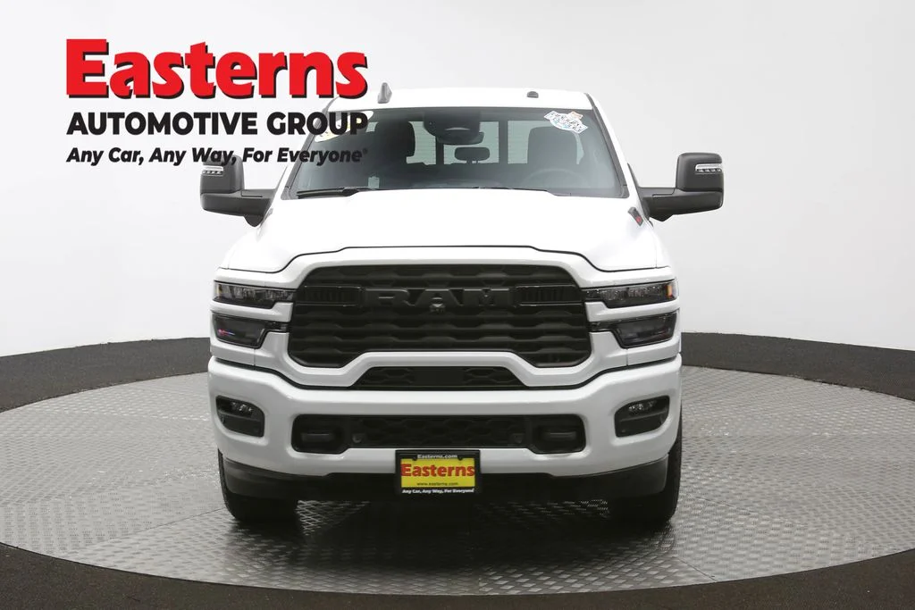 Used 2025 White Ram Big Horn image 2