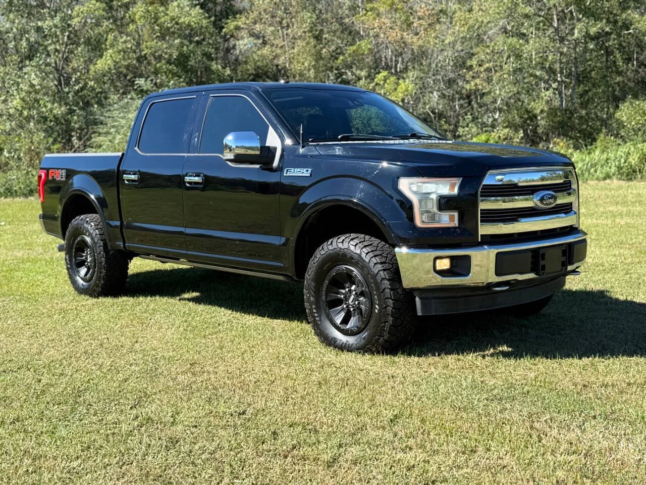 Used 2017 Black Ford Lariat 4x4 4dr SuperCrew 5.5 ft. SB image 7