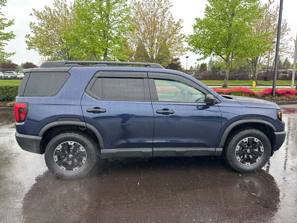 Certified Used 2026 Obsidian Blue Pearl Honda TrailSport Elite image 8