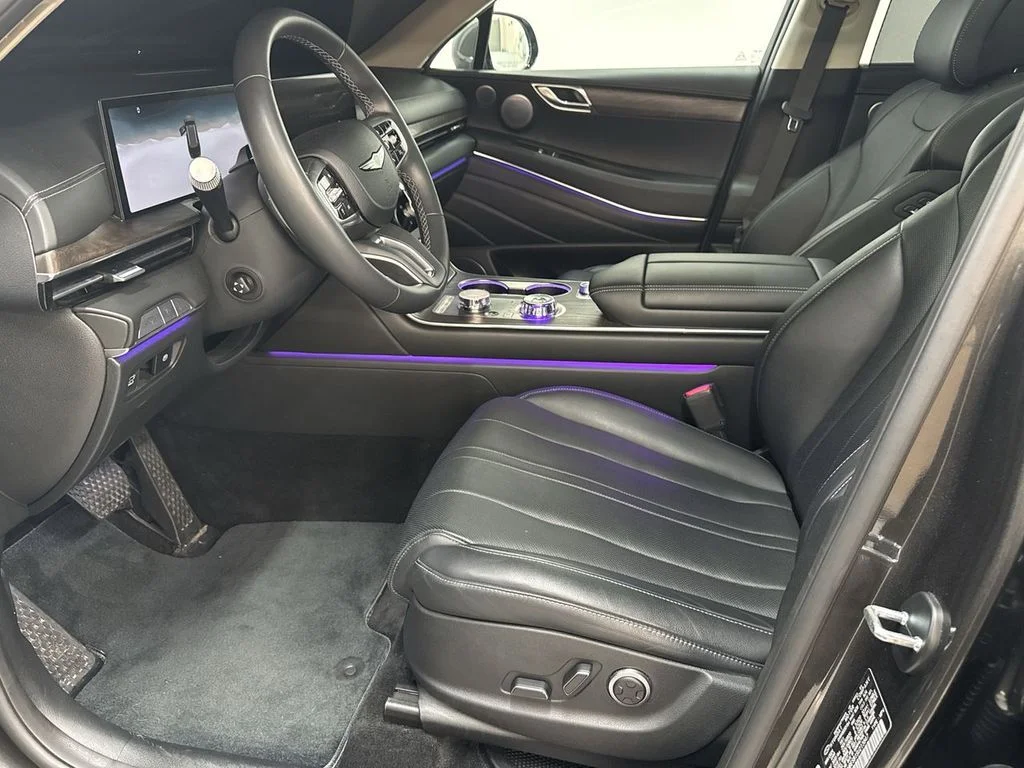 2025 GENESIS GV80 Advanced - Photo 11