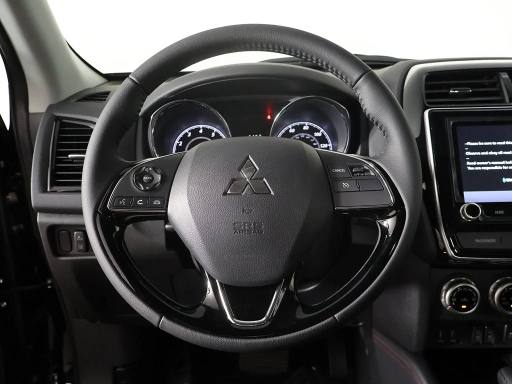 New 2026 Black Mitsubishi 2.0 SE image 34
