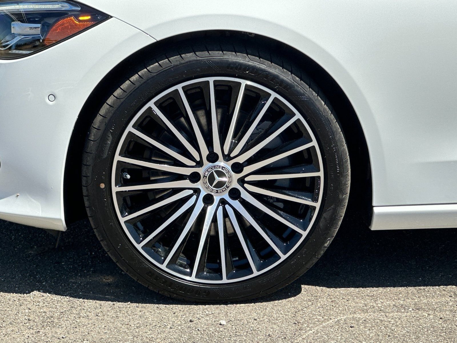 New 2026 Polar White Mercedes-Benz C 300 image 11