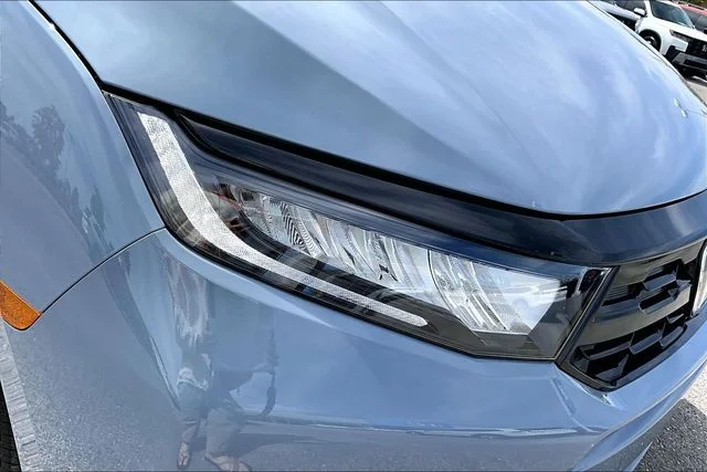 New 2026 Sonic Gray Pearl Honda Touring image 16
