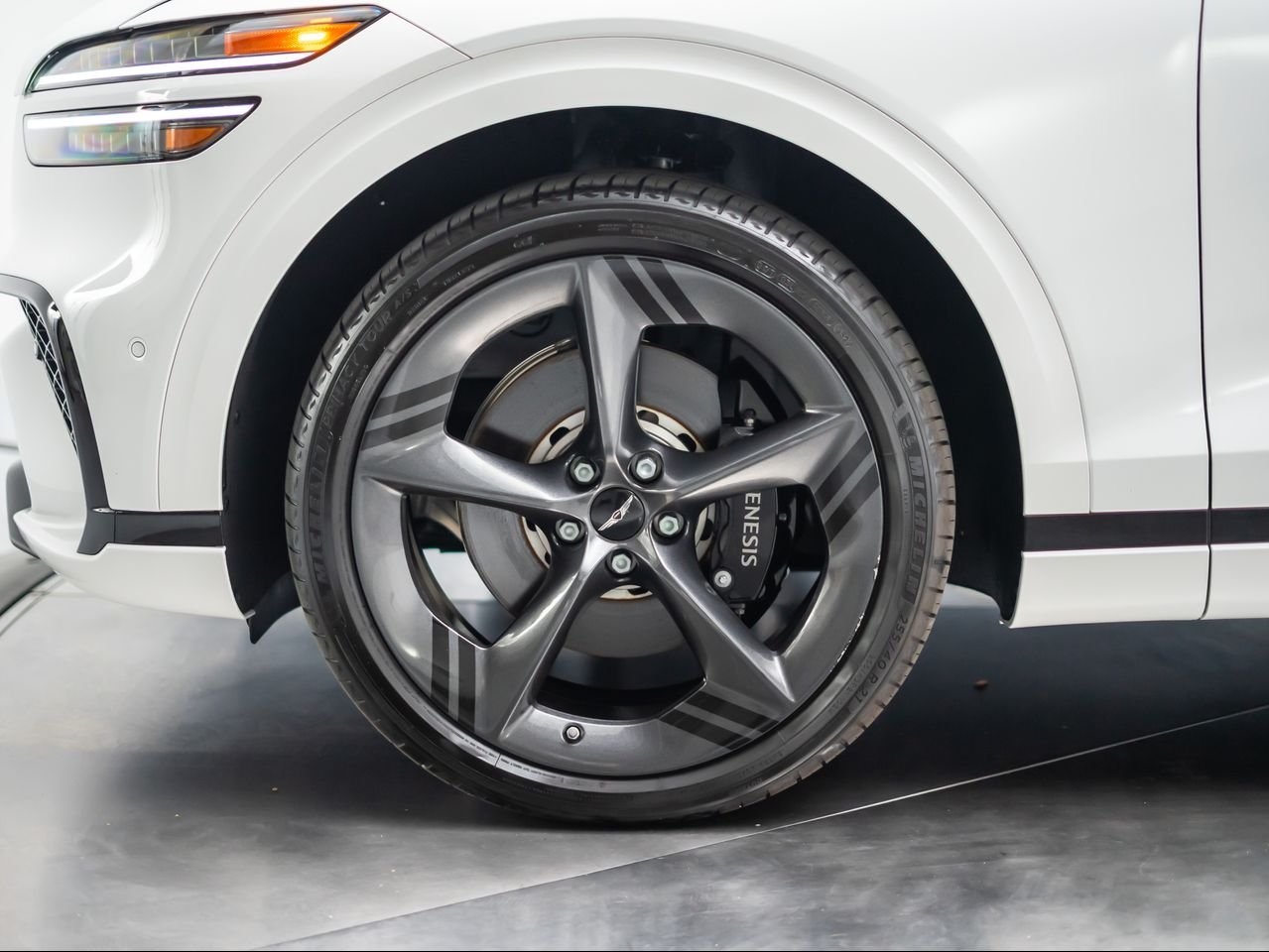 2026 GENESIS GV70 Sport Prestige - Photo 9