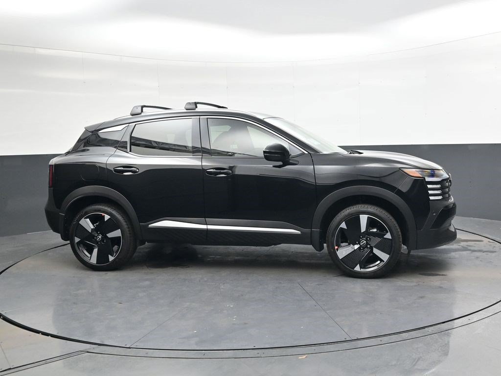 Certified Used 2026 Super Black Nissan SR image 3