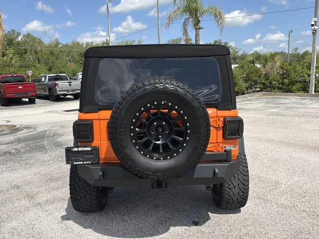 Used 2025 Orange Jeep Sport S image 5