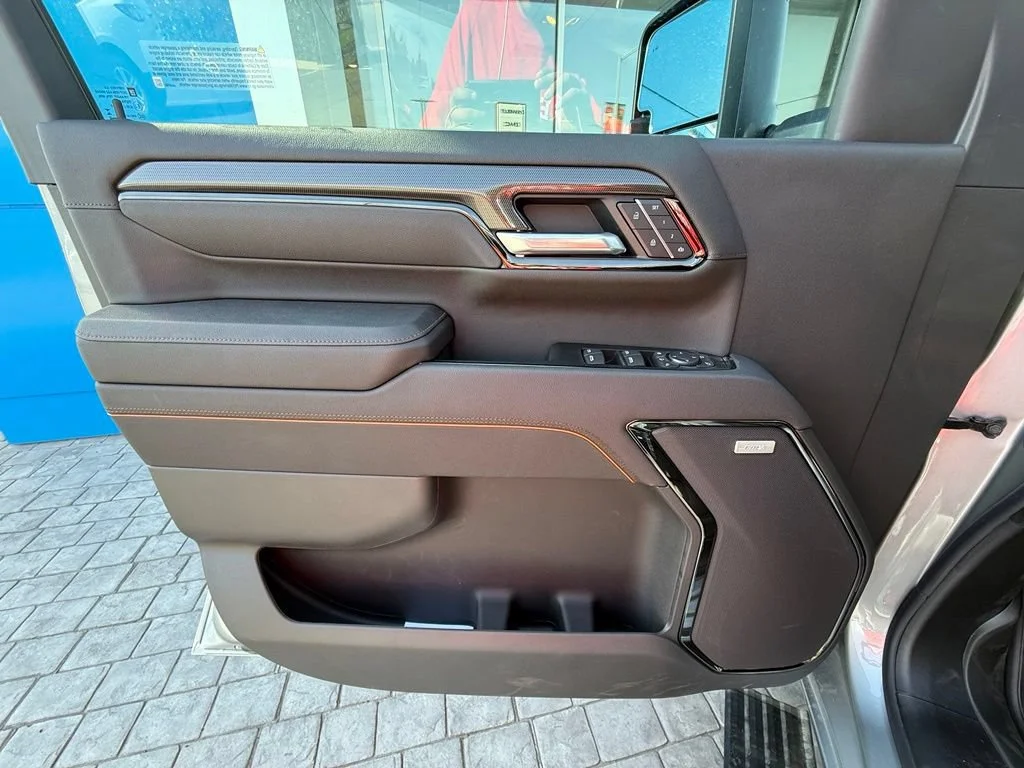 New 2026 Sterling Metallic GMC AT4 image 32