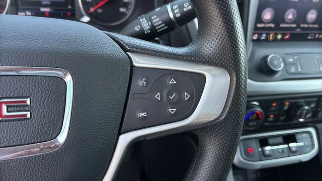 Used 2023 Silver GMC SLE image 22