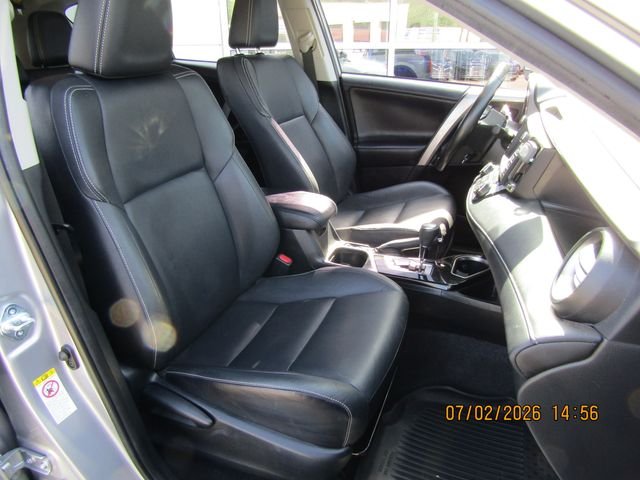 Used 2017 Silver Sky Metallic Toyota Limited image 30