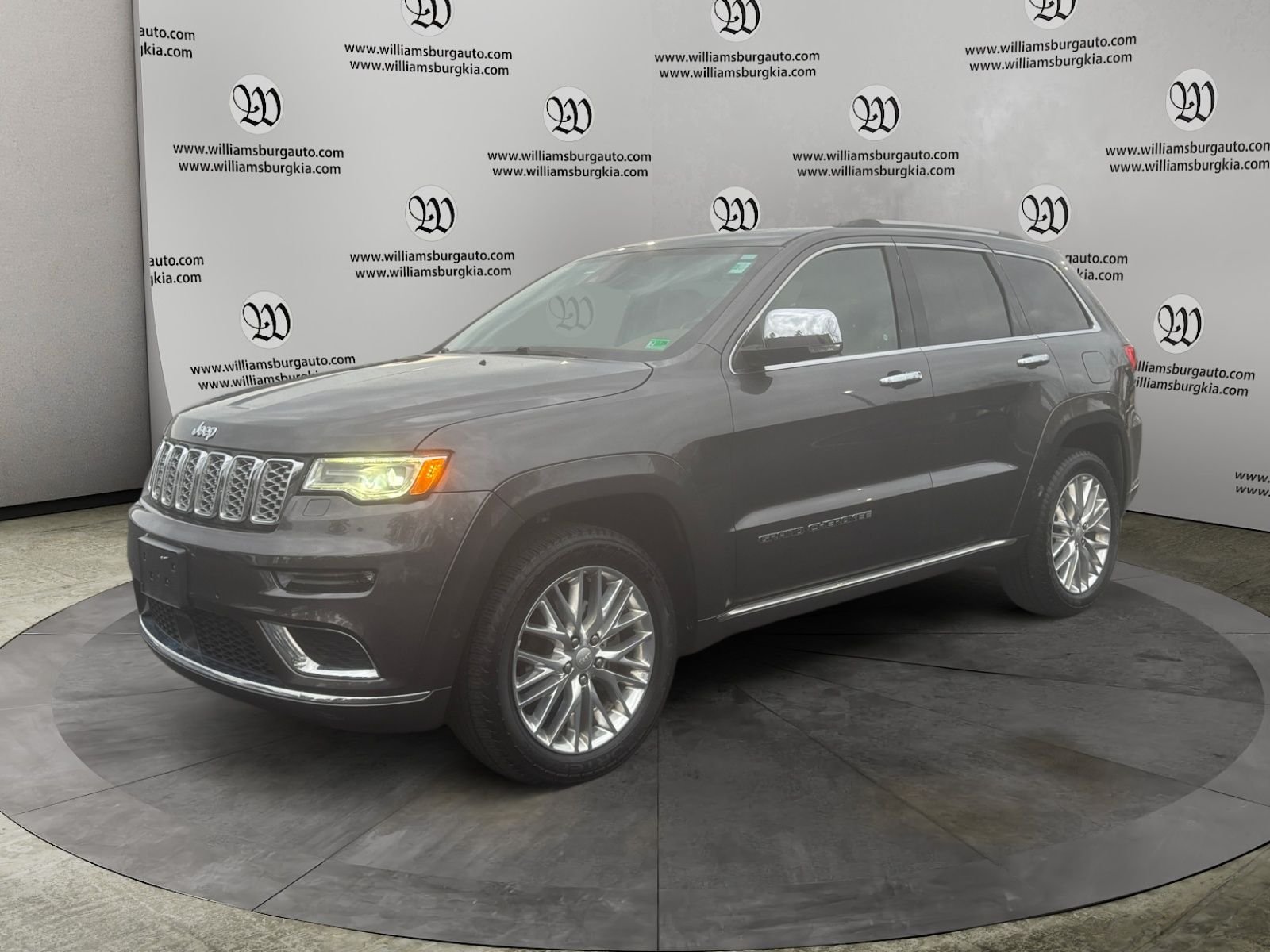 2018 Jeep Grand Cherokee Summit
