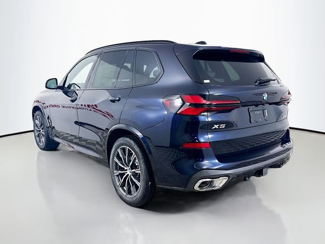 Used 2026 Carbon Black Metallic BMW xDrive40i image 5