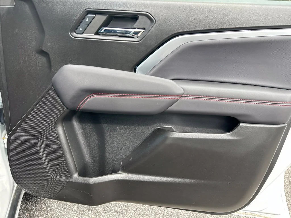Used 2024 White Chevrolet Z71 image 32