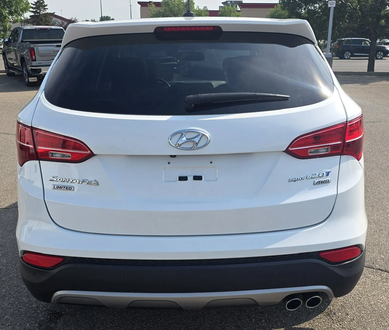 Used 2013 White Hyundai Limited image 4