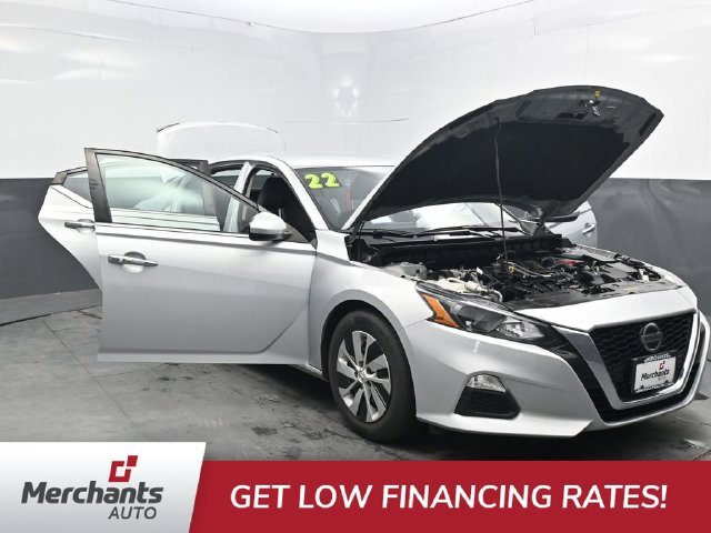 Used 2022 Silver Nissan 2.5 S image 45