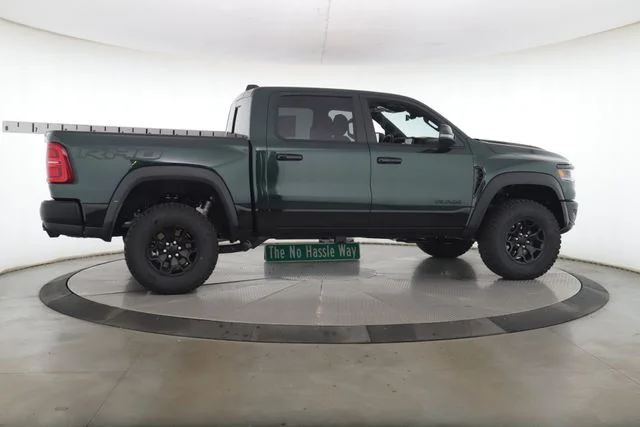 New 2026 Serrano-Green Metallic Exterior Paint RAM RHO image 6