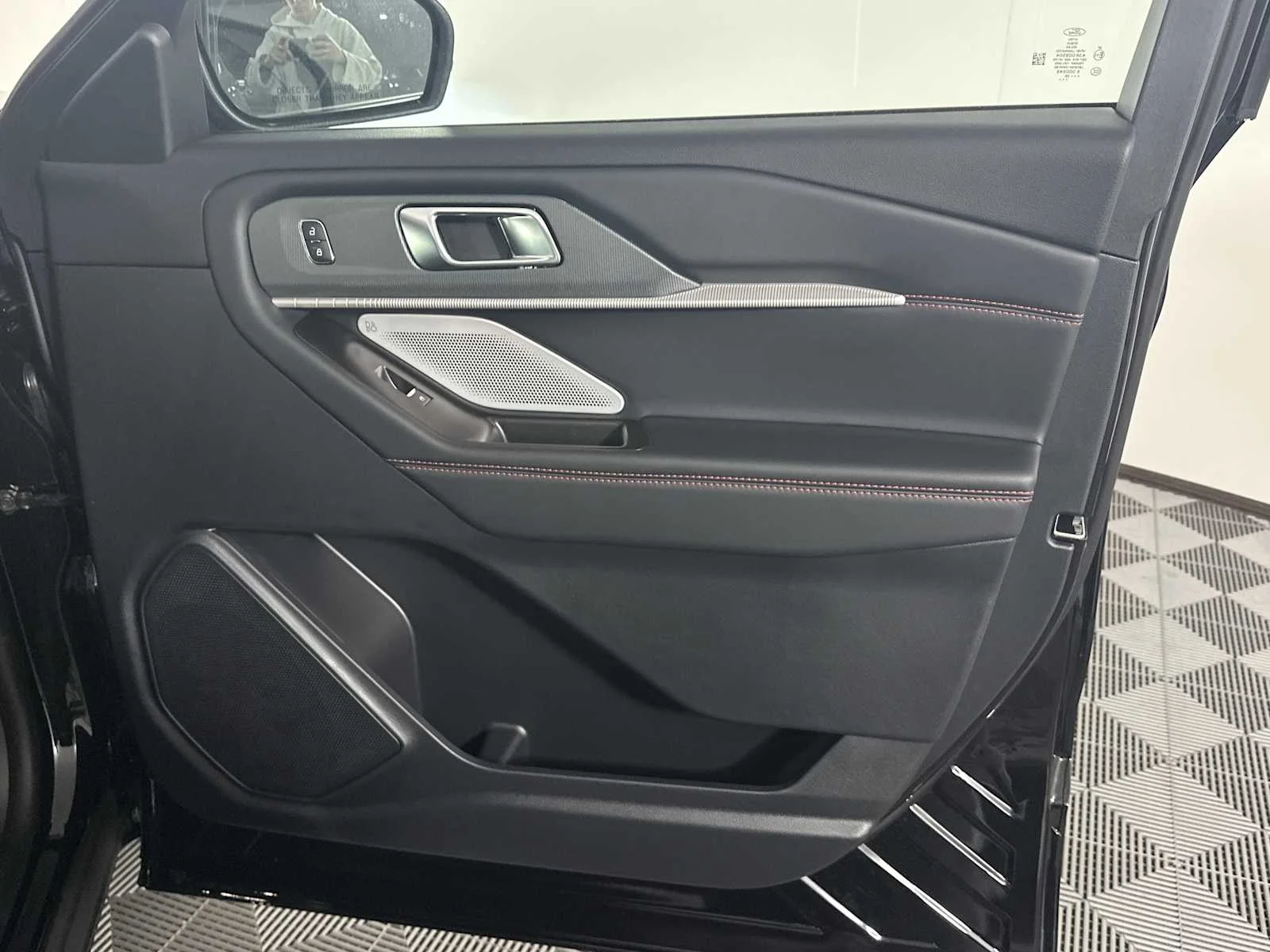 New 2026 Agate Black Metallic Ford ST image 18