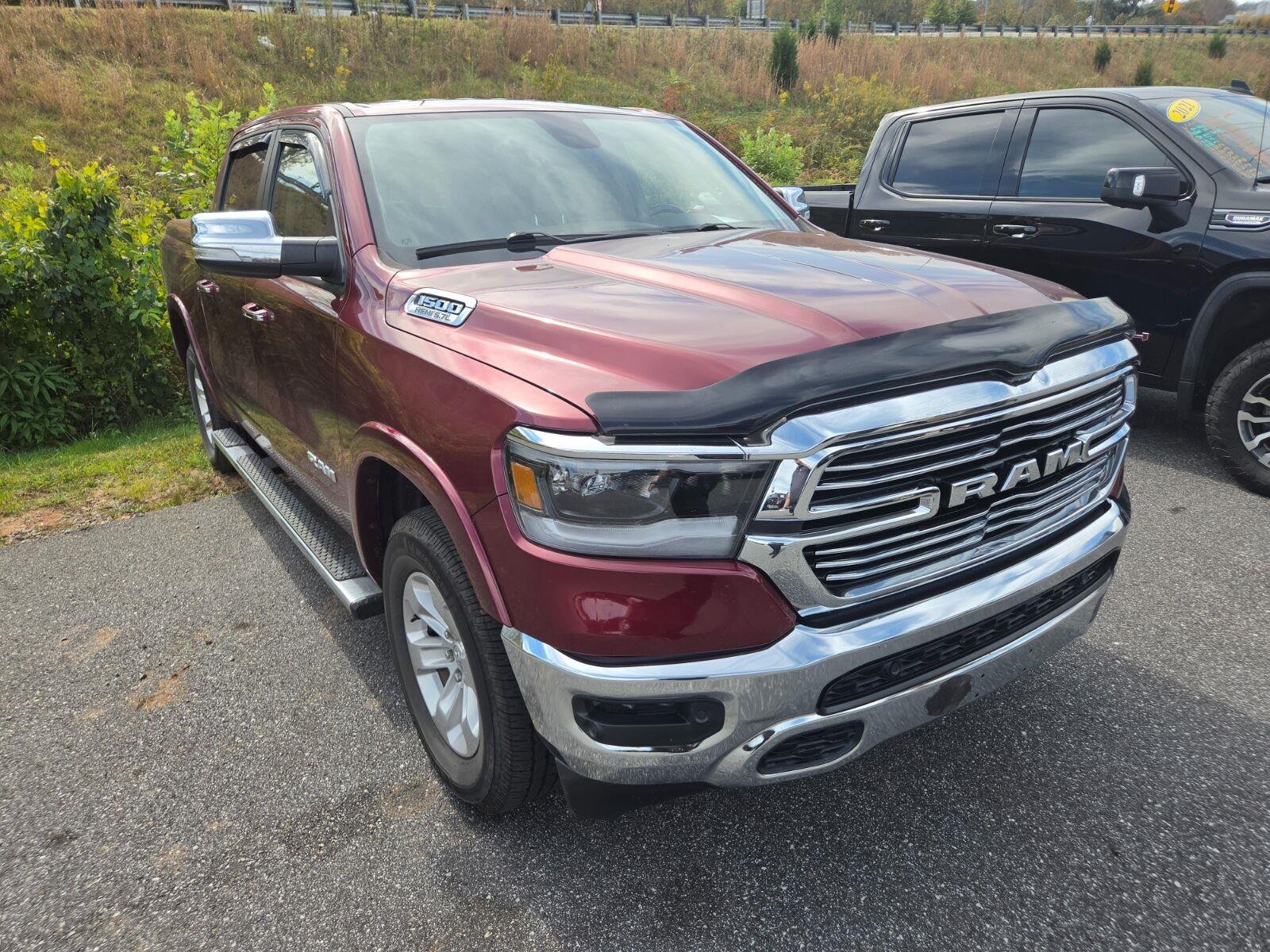 Used 2019 Delmonico Red Pearlcoat Ram Laramie image 3