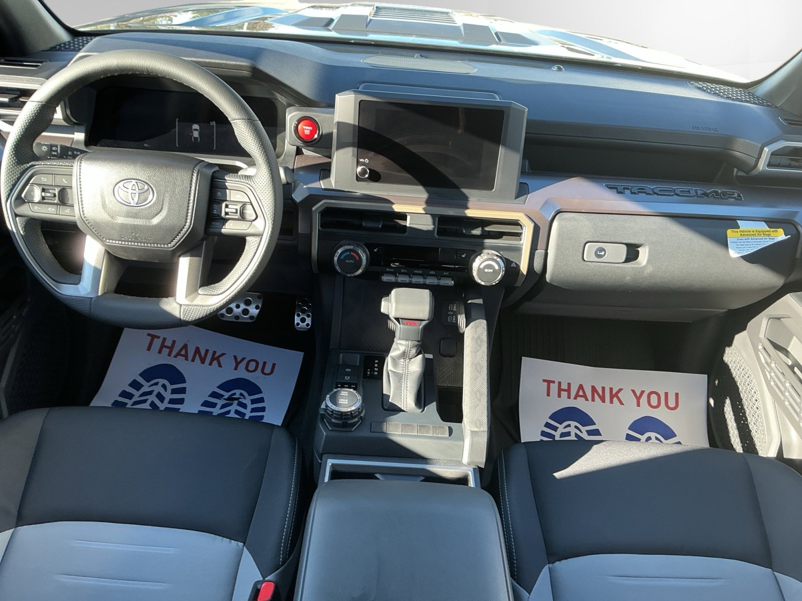 2026 Toyota Tacoma TRD Sport - Photo 10