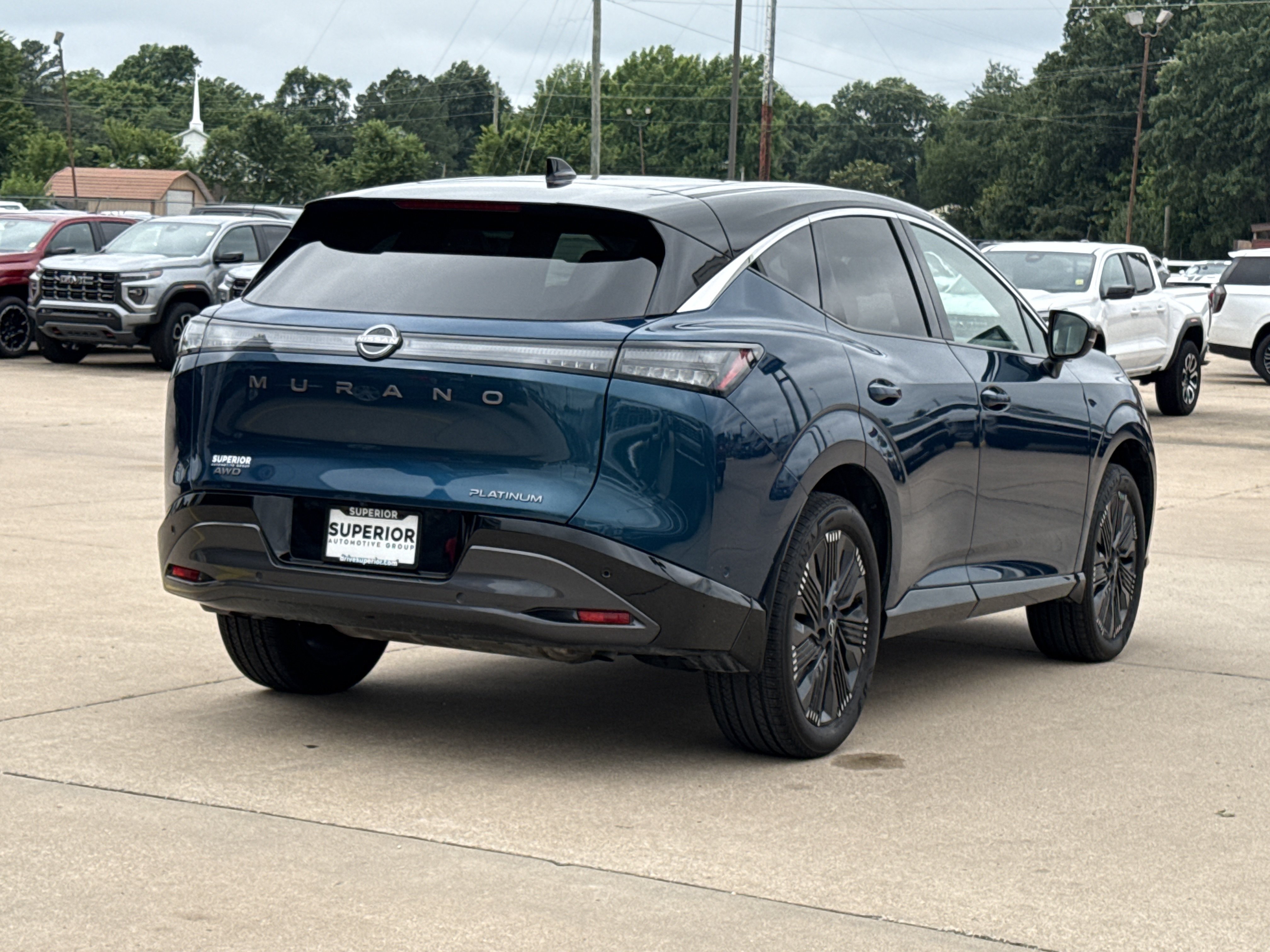 Used 2025  Nissan Platinum image 3