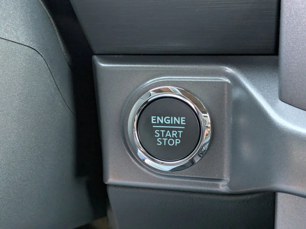 New 2026 Ruby Red Metallic Tinted Clearcoat Ford XLT image 29