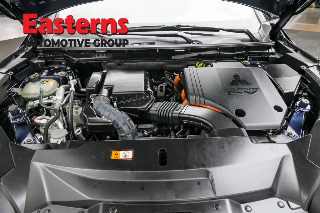 Used 2023 Blue Mitsubishi SEL image 7