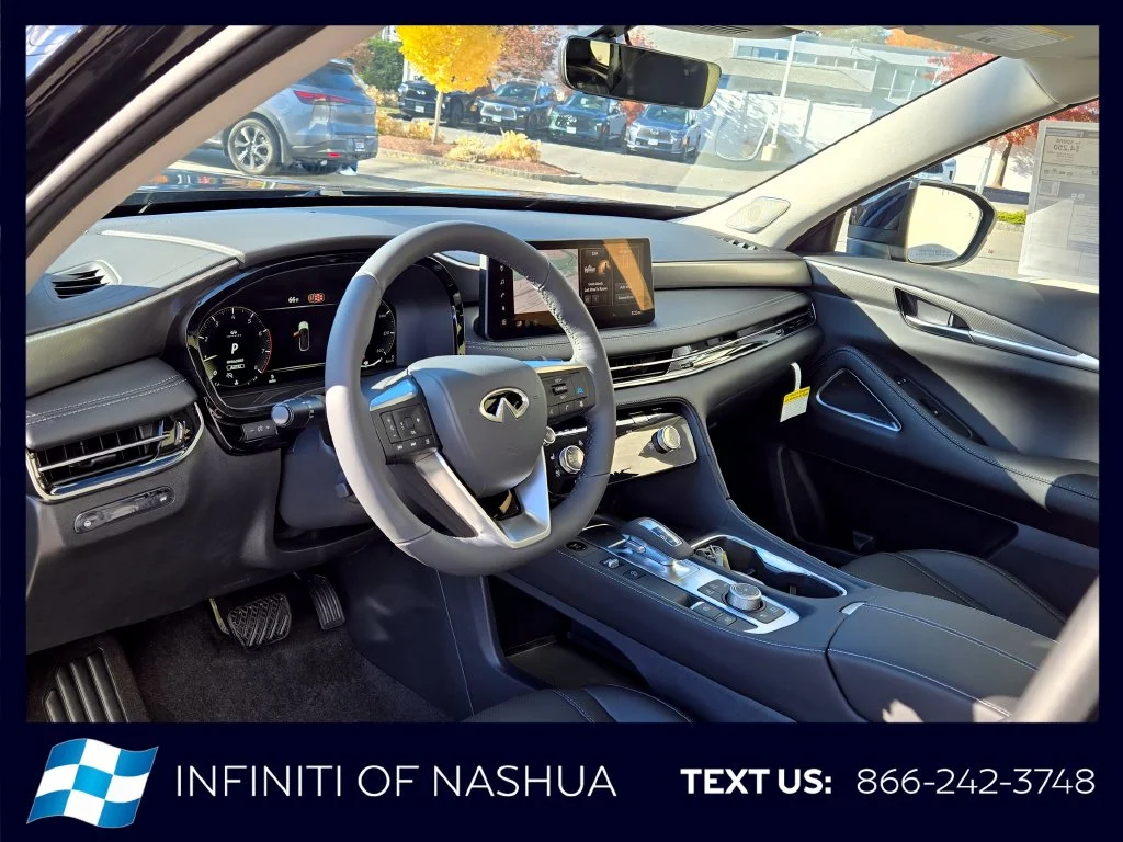 New 2027 MINERAL BLACK INFINITI Luxe AWD image 4