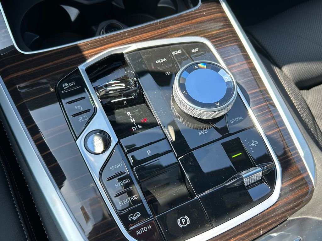 New 2026 Brooklyn Grey Metallic BMW xDrive50e image 28