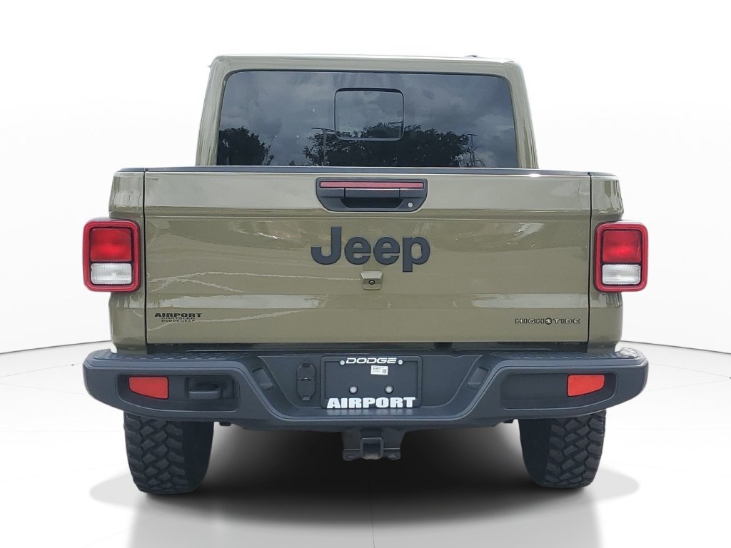 Used 2025 Green Jeep High Tide image 5