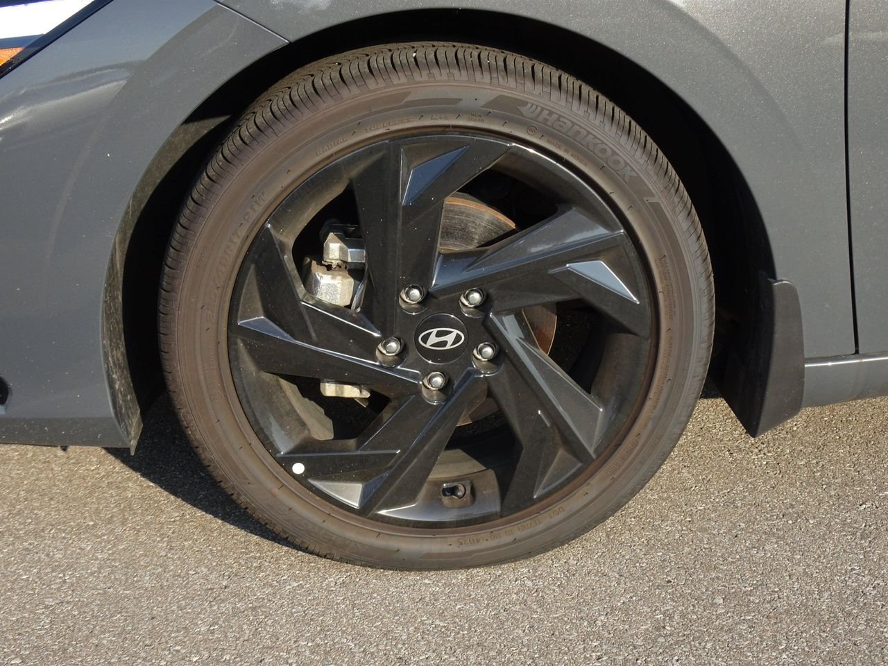 New 2026 Gray Hyundai SEL Sport image 24