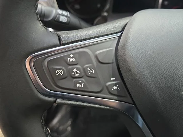 2024 Chevrolet Equinox LT - Photo 19