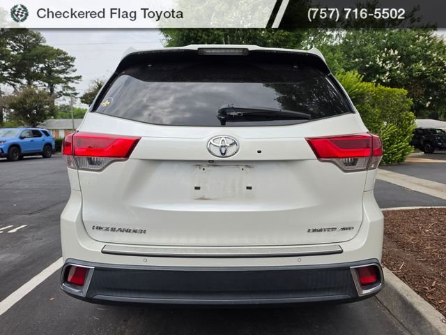 Used 2019 Blizzard Pearl Toyota Limited Platinum image 5