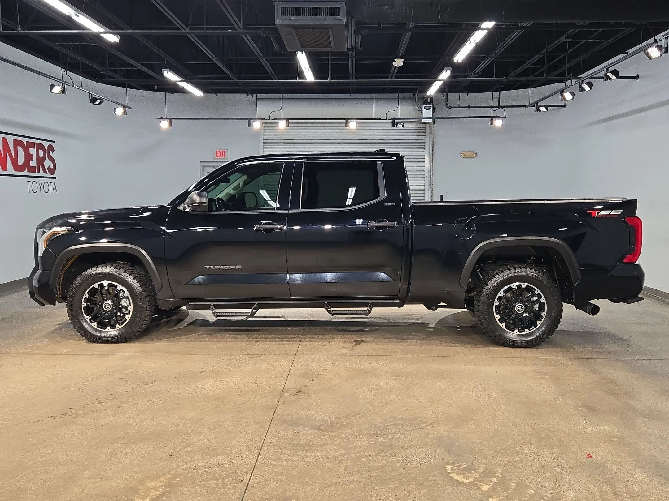 Used 2023 Midnight Black Metallic Toyota SR5 image 4
