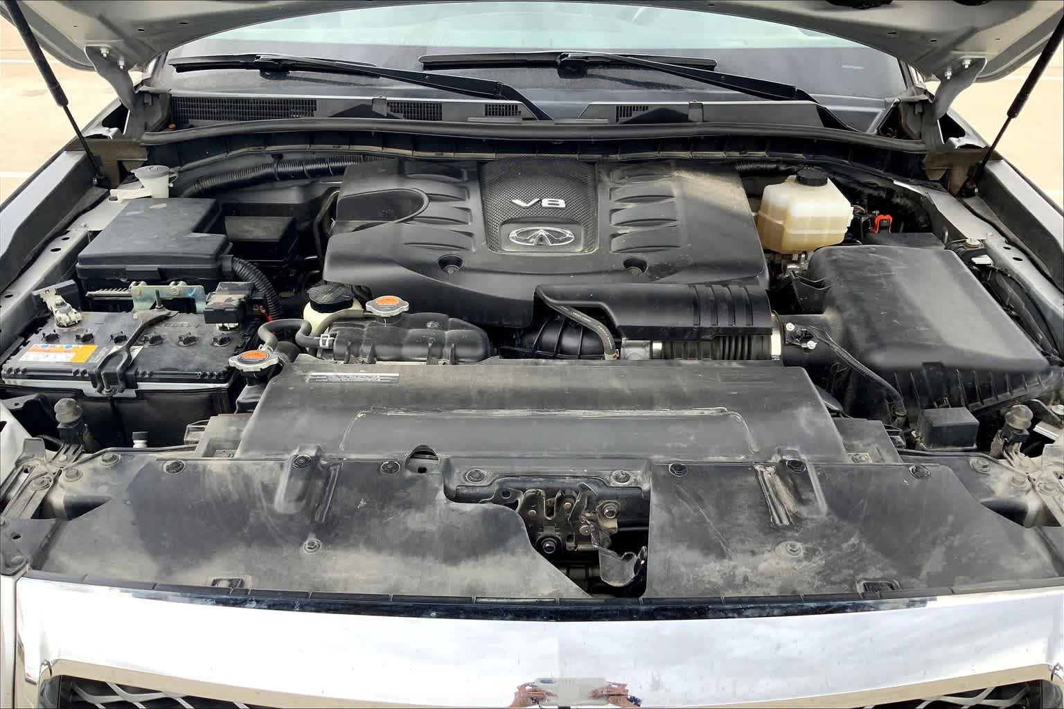 Used 2019 Liquid Platinum INFINITI LUXE image 33