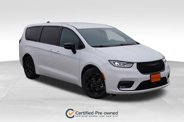 2024 Chrysler Pacifica Hybrid Select S Appearance