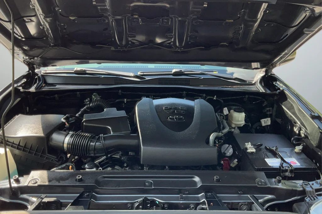 Used 2021 Gray Toyota SR5 image 23