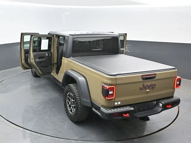 Certified Used 2025 41 Jeep Rubicon image 24