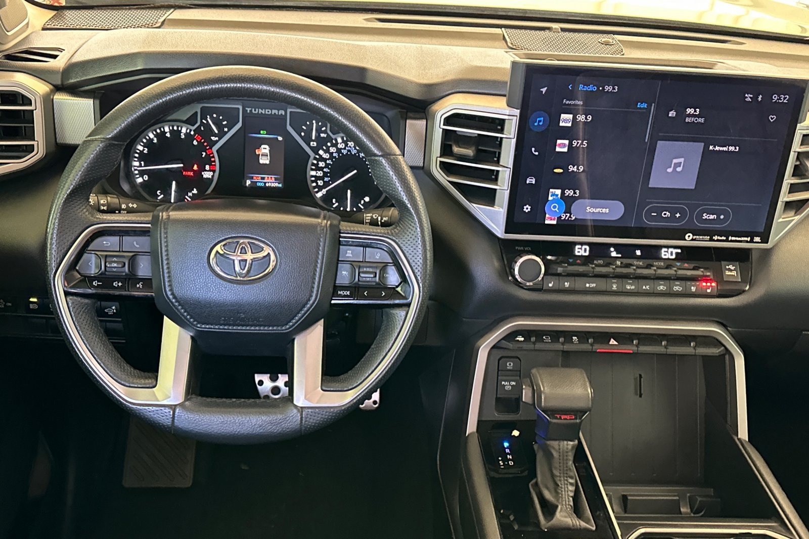 Used 2022 Gray Toyota Limited image 14