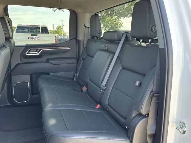 2026 GMC Sierra 1500 SLT - Photo 26
