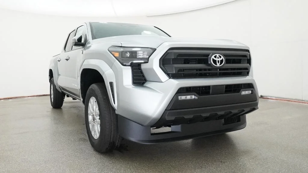 New 2026 Celestial Silver Metallic Toyota SR5 image 36