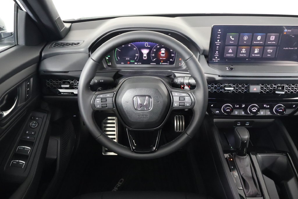 New 2026 Platinum White Pearl Honda Sport-L image 6