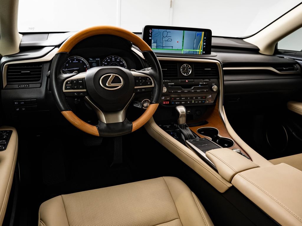 Used 2021 Eminent White Pearl Lexus 350 image 4