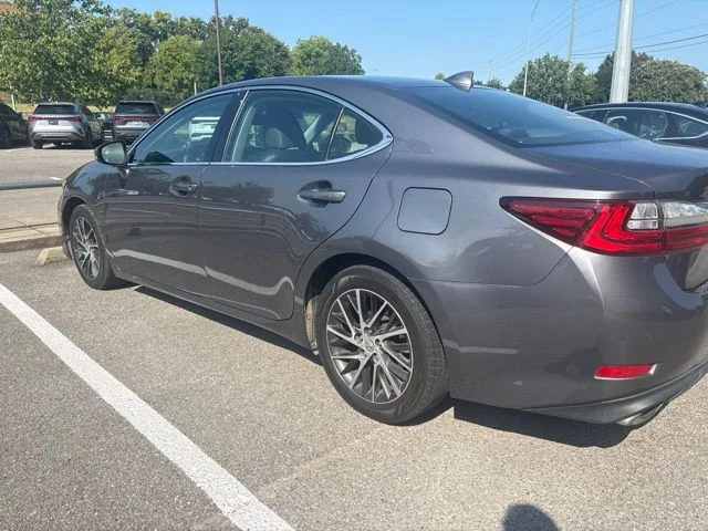 Used 2017 Gray Lexus 350 image 4